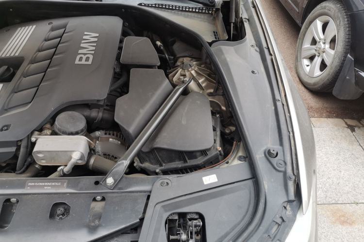 Used BMW 5 Series 2011 523Li Luxury Model Engine Bay Left