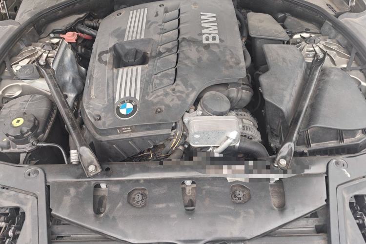 Used BMW 5 Series 2011 520Li Elegant Model Engine Bay