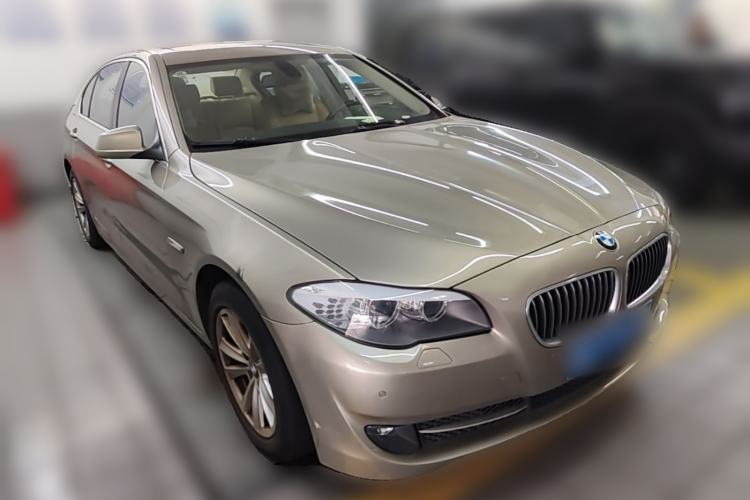 Used BMW 5 Series 2011 523Li Leading Model Front Right 45 Deg