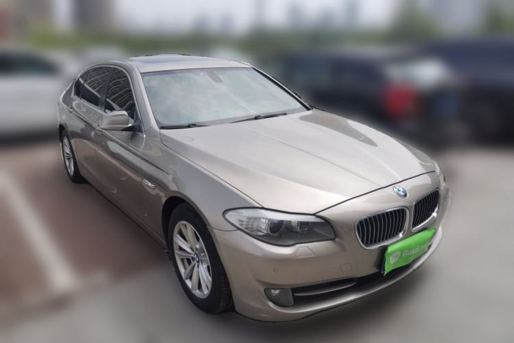 Used BMW 5 Series 2011 523Li Luxury Model Front Right 45 Deg