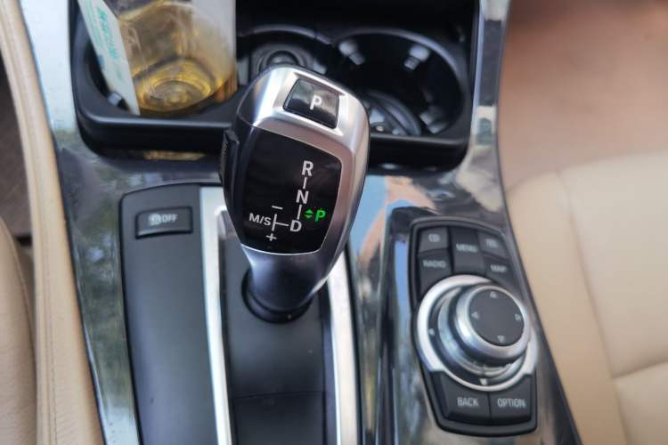 Used BMW 5 Series 2011 520Li Elegant Model Gear Lever