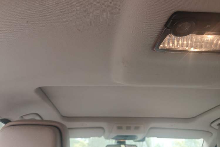 Used BMW 5 Series 2011 520Li Elegant Model Headliner