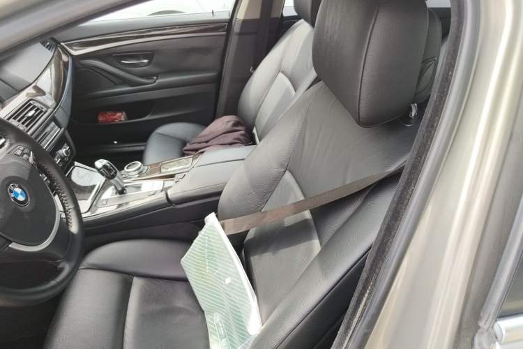 Used BMW 5 Series 2011 523Li Luxury Model Left Front Seat
