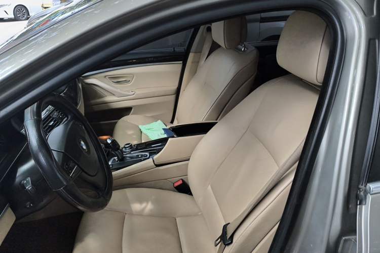 Used BMW 5 Series 2011 523Li Luxury Model Left Front Seat