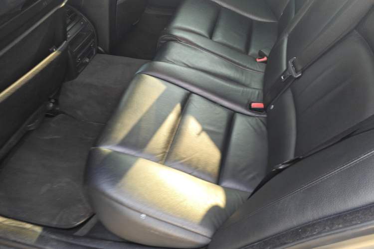 Used BMW 5 Series 2011 528Li Luxury Model Left Rear Seat