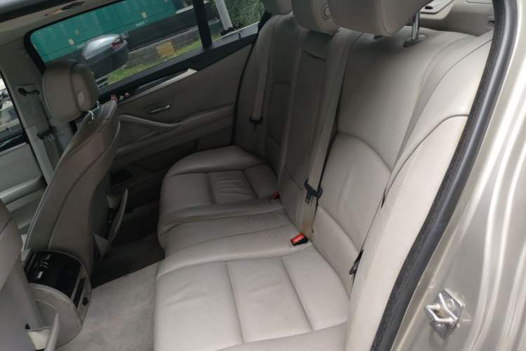 Used BMW 5 Series 2011 523Li Leading Model Left Rear Seat
