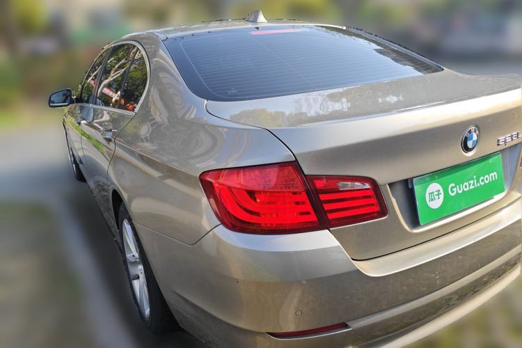 Used BMW 5 Series 2011 528Li Luxury Model Rear Left 45 Deg