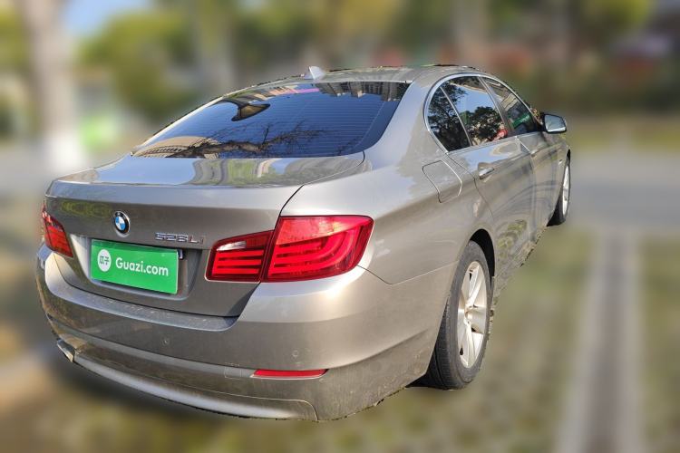 Used BMW 5 Series 2011 528Li Luxury Model Rear Right 45 Deg