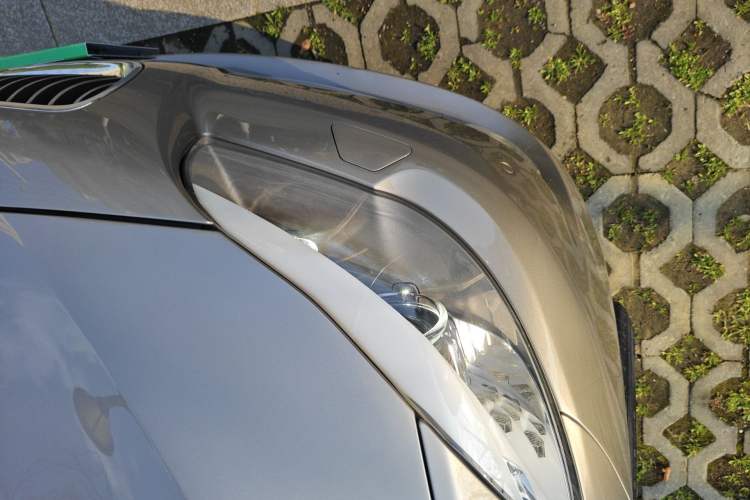 Used BMW 5 Series 2011 528Li Luxury Model Right Front Headlight