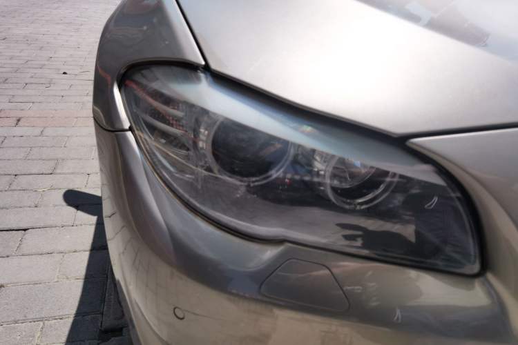 Used BMW 5 Series 2011 520Li Elegant Model Right Front Headlight