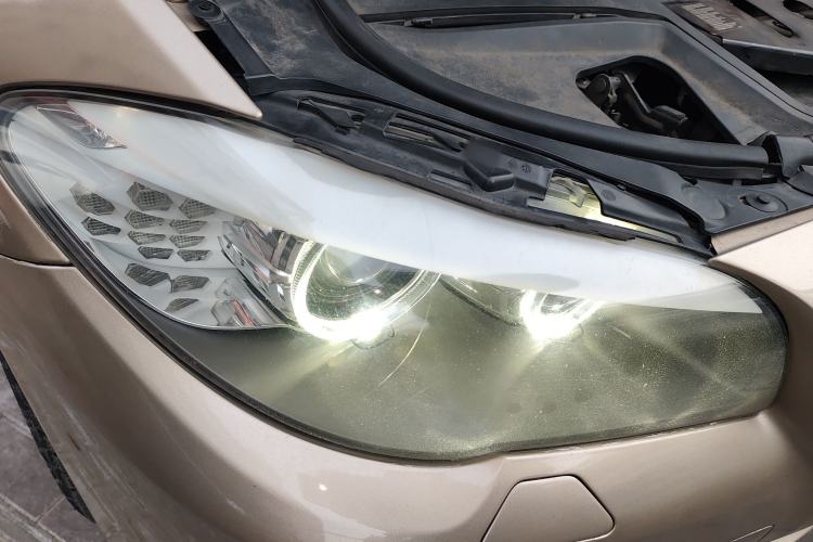 Used BMW 5 Series 2011 535i Sport Edition Right Front Headlight