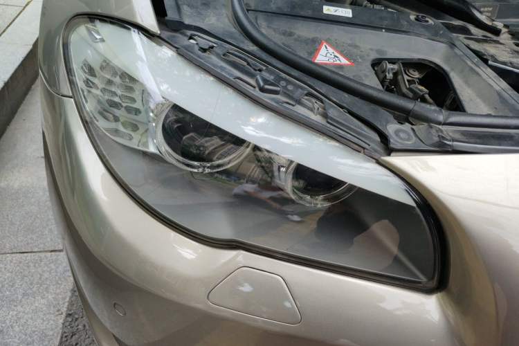 Used BMW 5 Series 2011 523Li Leading Model Right Front Headlight
