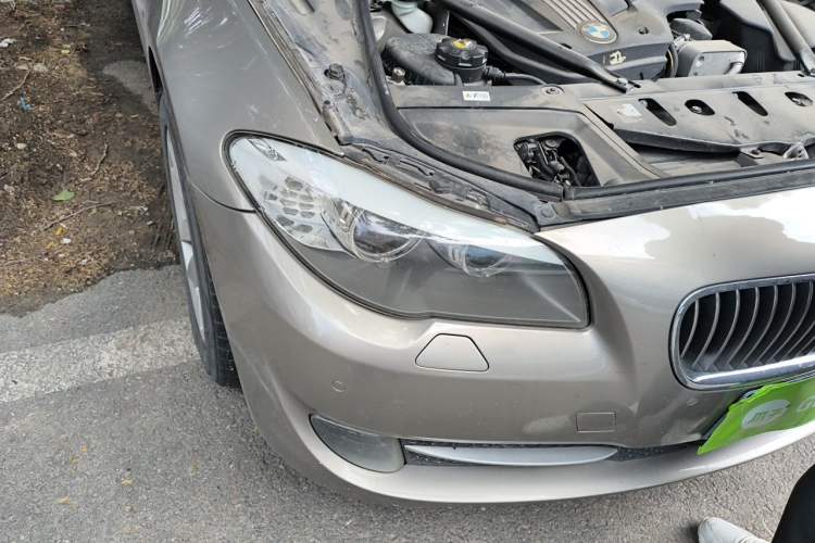 Used BMW 5 Series 2011 523Li Luxury Model Right Front Headlight