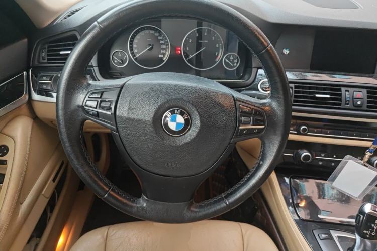 Used BMW 5 Series 2011 520Li Elegant Model Steering Wheel