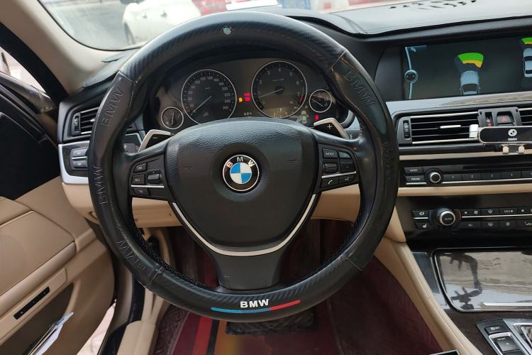Used BMW 5 Series 2011 535i Sport Edition Steering Wheel