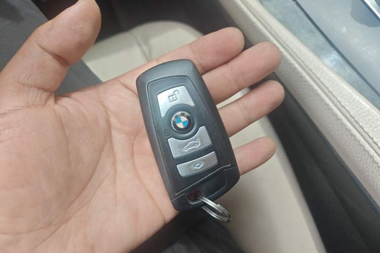 Used BMW 5 Series 2011 520Li Elegant Model Vehicle Key