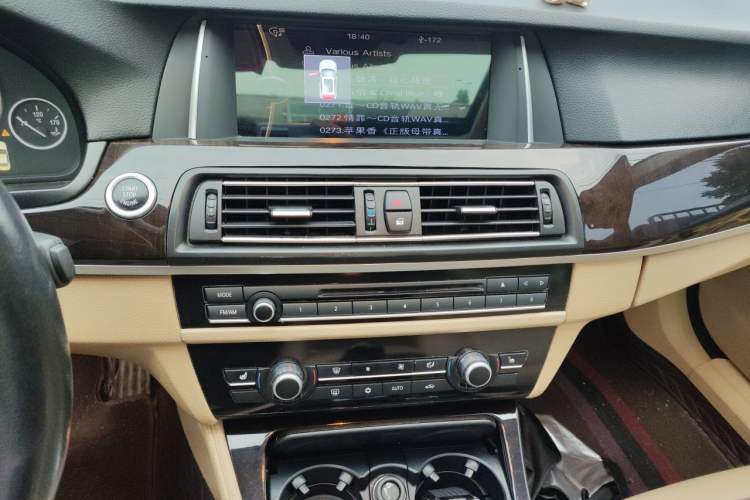 Used BMW 5 Series 2012 523Li Leading Model Audio And AC Panel