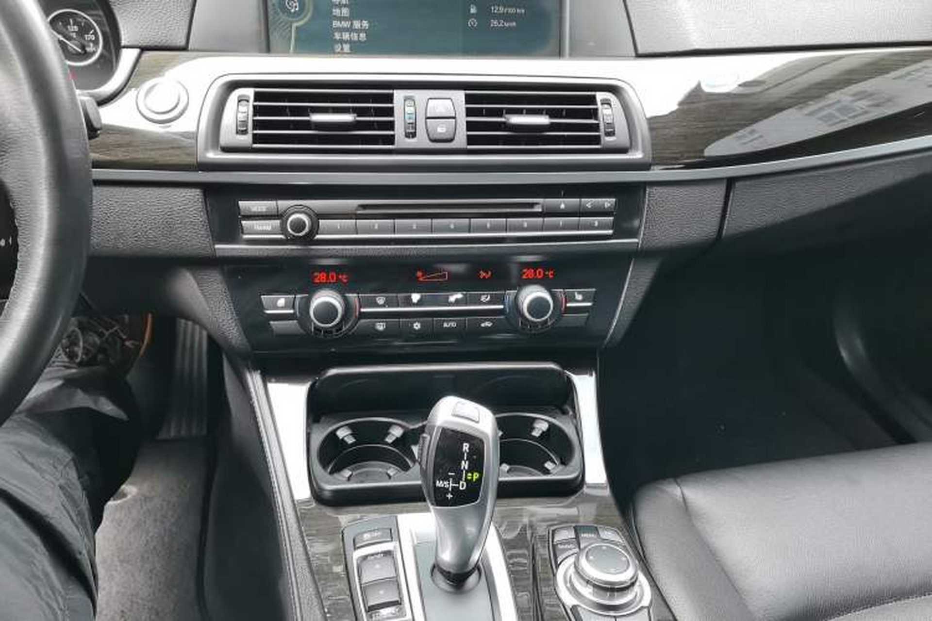 Used BMW 5 Series 2012 530Li Leading Model Audio And AC Panel