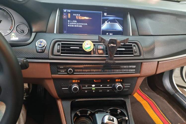 Used BMW 5 Series 2012 520i Elegant Edition Audio And AC Panel