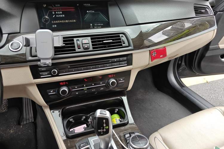 Used BMW 5 Series 2012 530Li Leading Model Audio And AC Panel