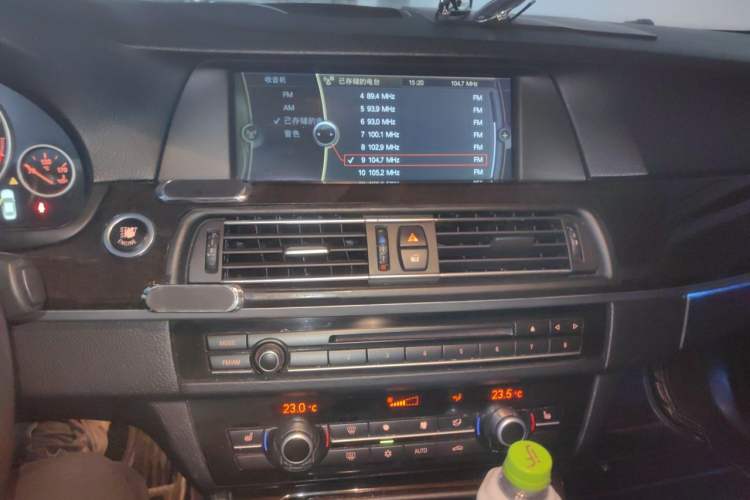Used BMW 5 Series 2012 523Li Luxury Model Audio And AC Panel