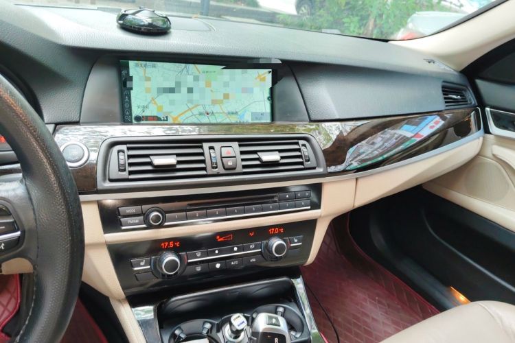 Used BMW 5 Series 2012 523Li Luxury Model Audio And AC Panel