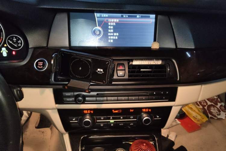 Used BMW 5 Series 2012 523Li Luxury Model Audio And AC Panel