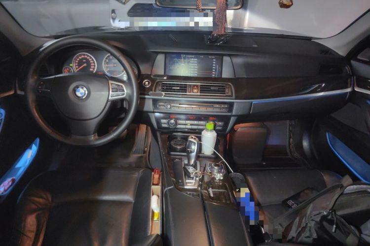 Used BMW 5 Series 2012 523Li Luxury Model Center Console