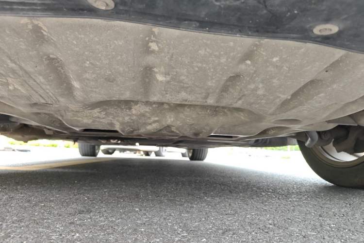 Used BMW 5 Series 2012 530Li Leading Model Chassis Front