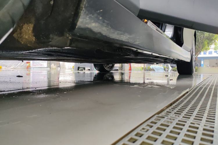 Used BMW 5 Series 2012 530Li Luxury Model Chassis Front Left