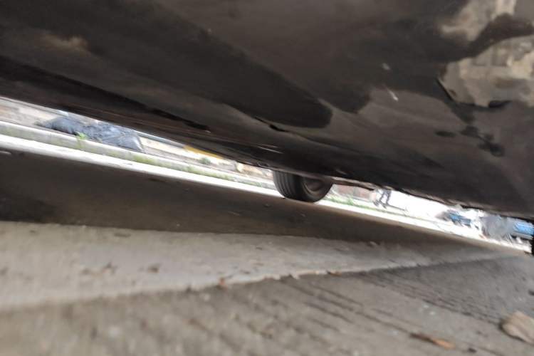 Used BMW 5 Series 2012 530Li Leading Model Chassis Front Left