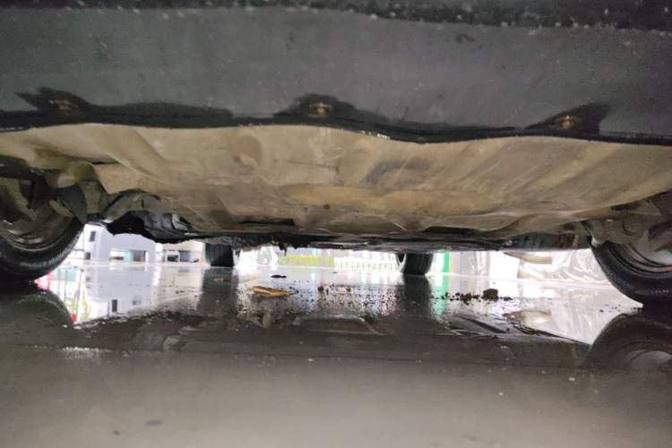 Used BMW 5 Series 2012 530Li Luxury Model Chassis Front