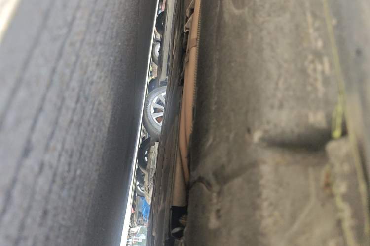Used BMW 5 Series 2012 530Li Leading Model Chassis Front Right