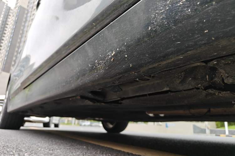 Used BMW 5 Series 2012 530Li Leading Model Chassis Front Right