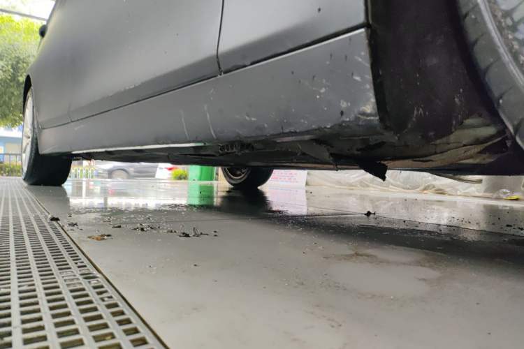 Used BMW 5 Series 2012 530Li Luxury Model Chassis Front Right