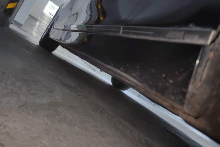 Used BMW 5 Series 2012 523Li Luxury Model Chassis Front Right