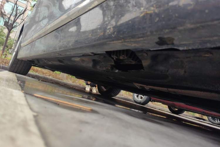 Used BMW 5 Series 2012 530Li Luxury Model Chassis Front Right