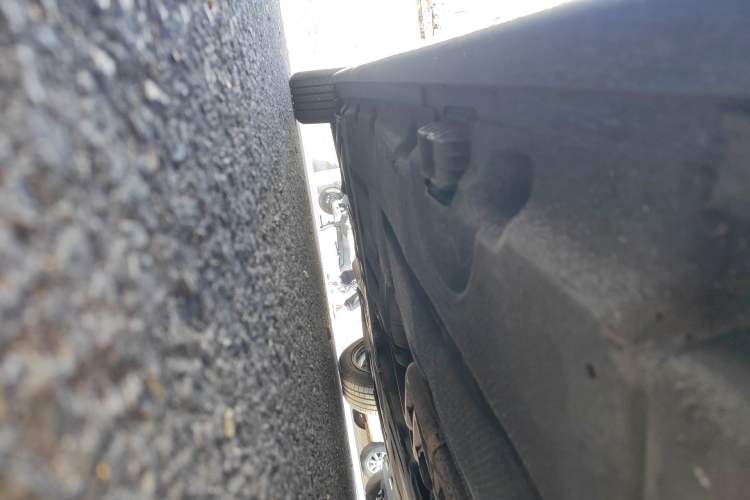 Used BMW 5 Series 2012 523Li Luxury Model Chassis Front Right
