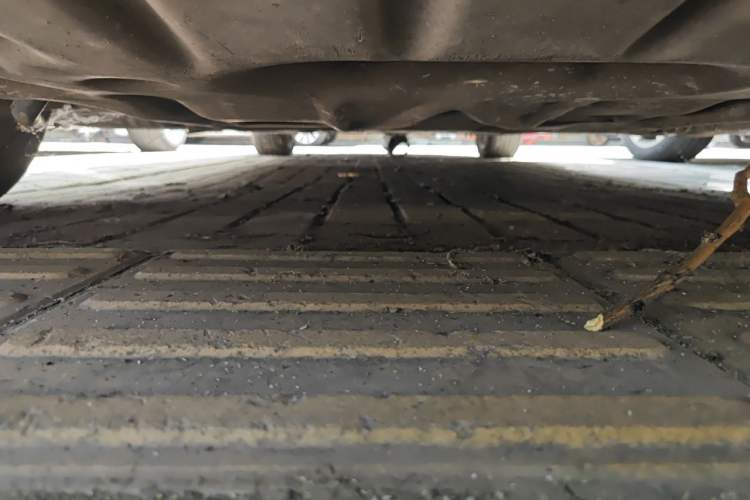 Used BMW 5 Series 2012 530Li Leading Model Chassis Front