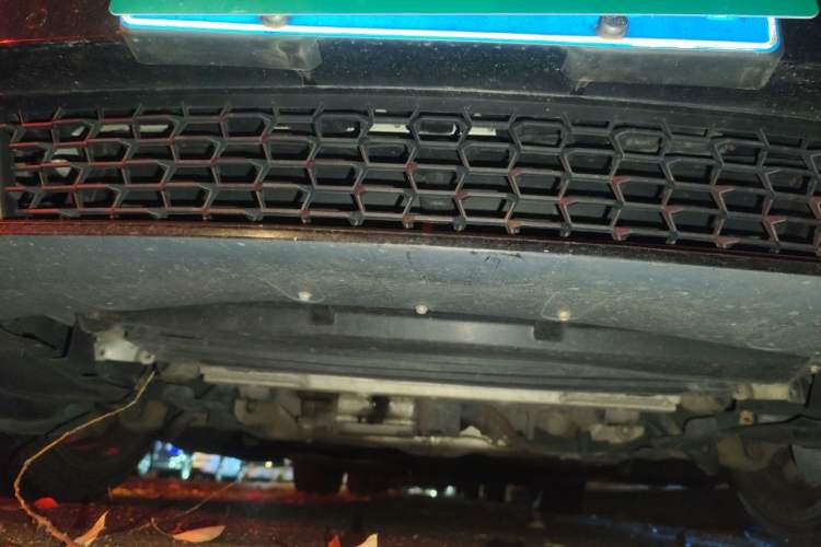 Used BMW 5 Series 2012 530i Sport Touring Chassis Front
