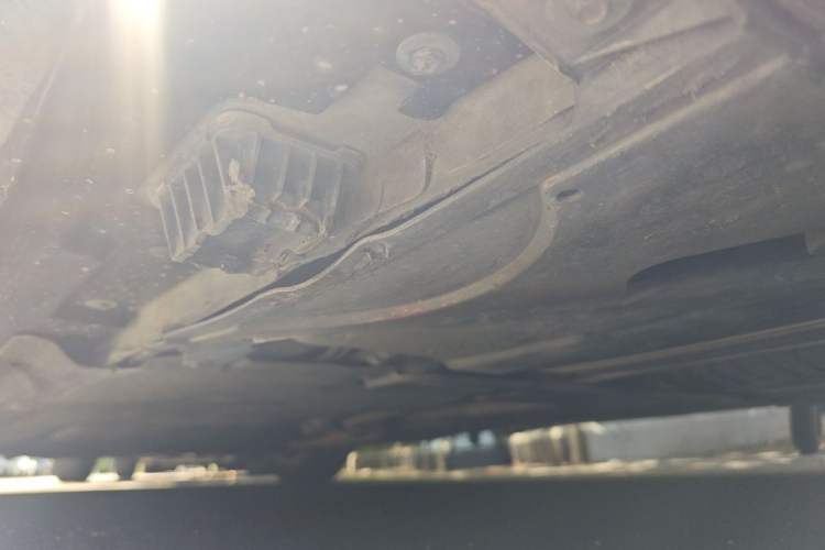 Used BMW 5 Series 2012 520Li Elegant Edition Chassis Rear Left