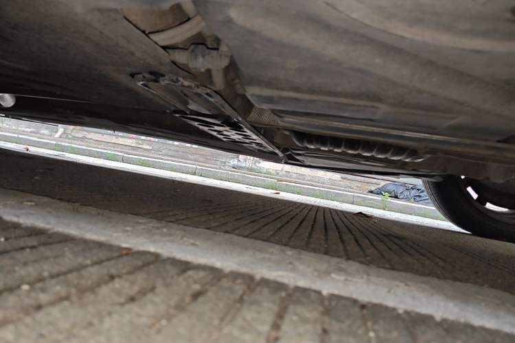 Used BMW 5 Series 2012 530Li Leading Model Chassis Rear Left