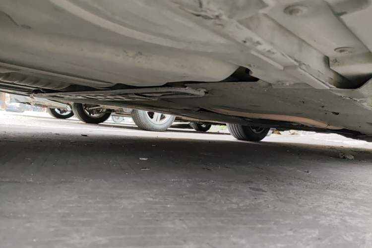 Used BMW 5 Series 2012 520Li Elegant Edition Chassis Rear Right