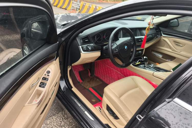 Used BMW 5 Series 2012 523Li Leading Model Driver Seat