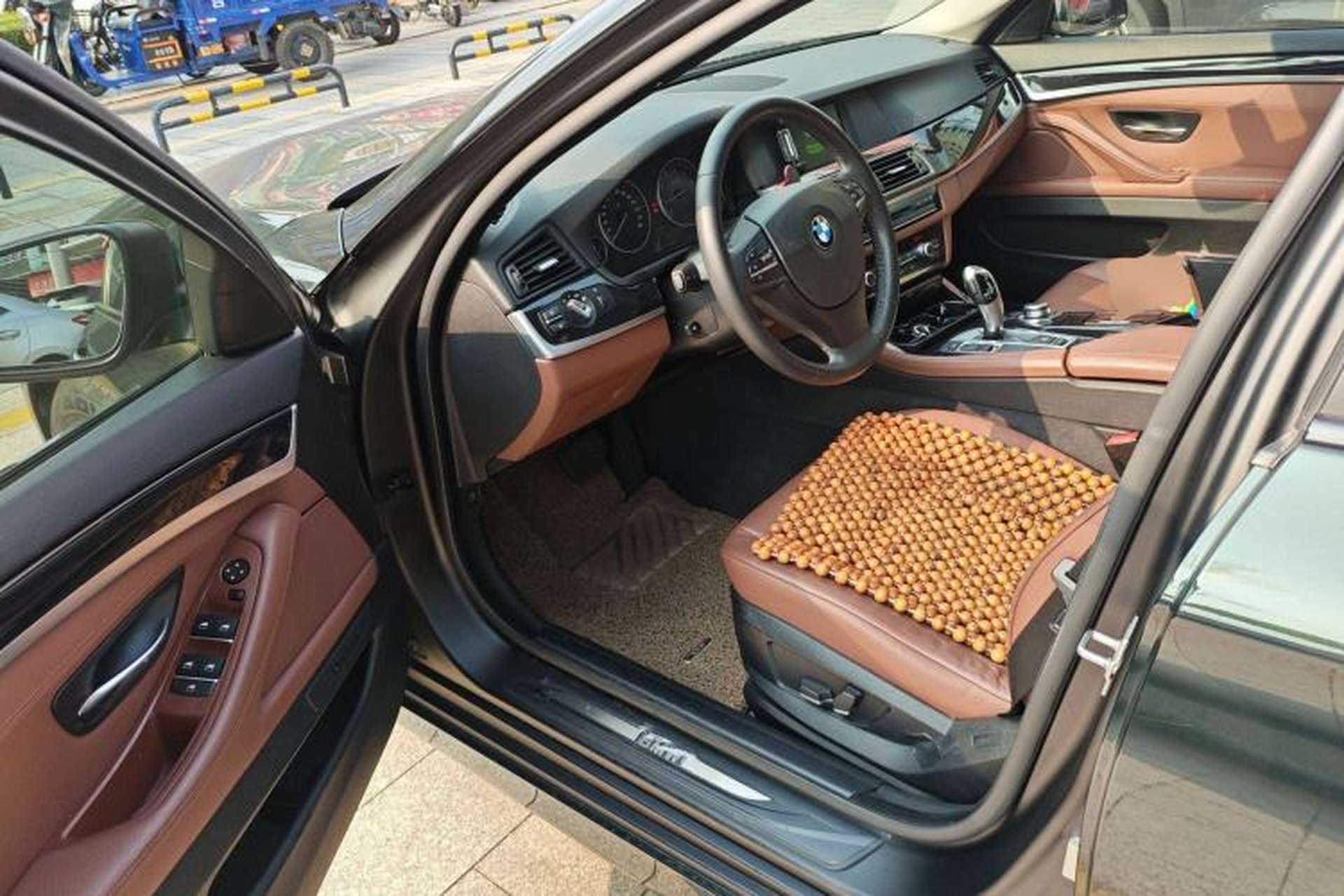 Used BMW 5 Series 2012 520i Elegant Edition Driver Seat