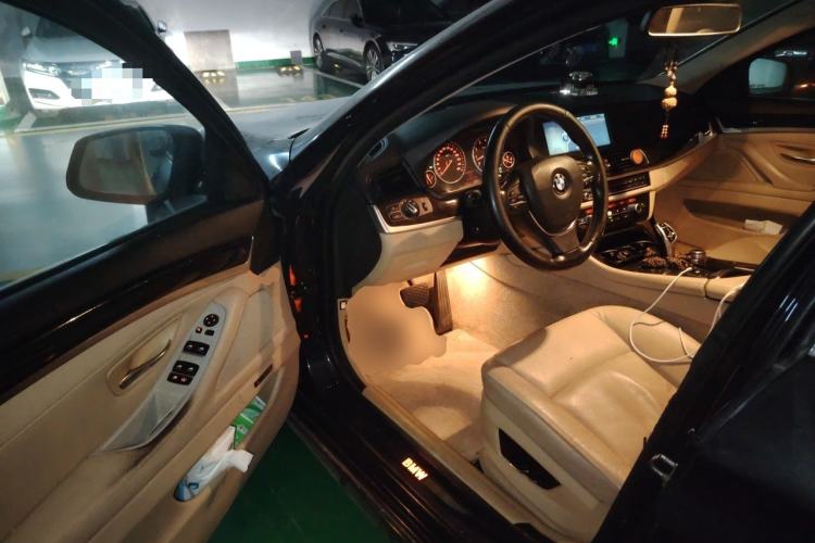 Used BMW 5 Series 2012 535Li Leading Model Driver Seat