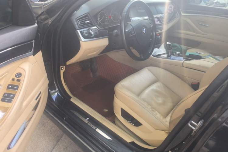 Used BMW 5 Series 2012 520Li Elegant Edition Driver Seat