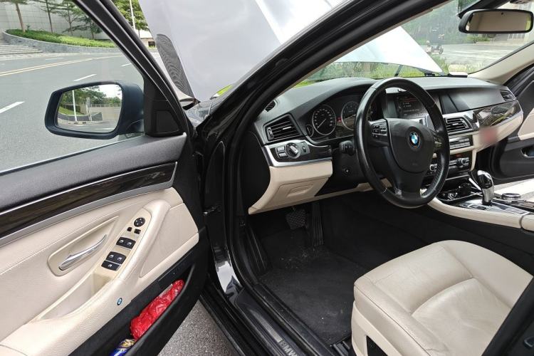 Used BMW 5 Series 2012 530Li Leading Model Driver Seat