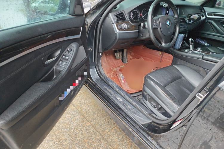 Used BMW 5 Series 2012 530i Sport Touring Driver Seat