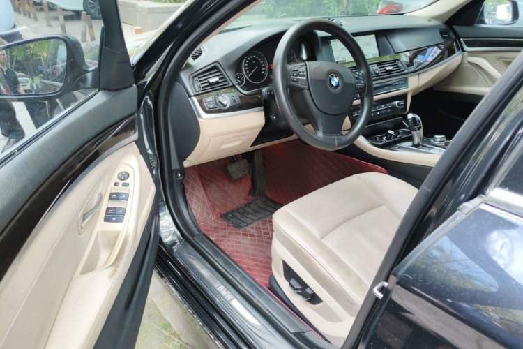 Used BMW 5 Series 2012 523Li Luxury Model Driver Seat
